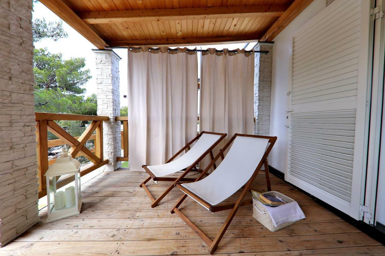 Camp Lostura Slanica Murter Dış mekan fotoğraf